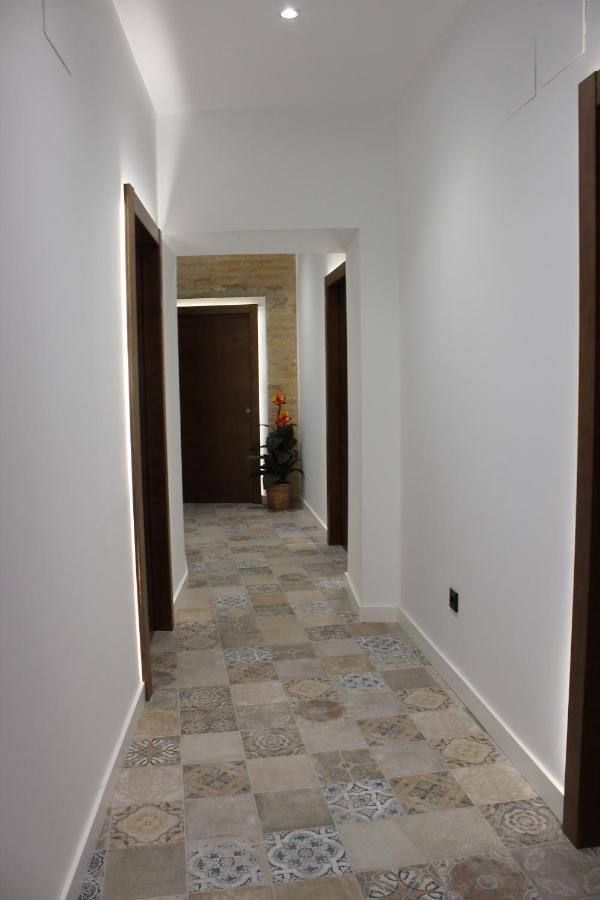 Del Castillo Apartment *